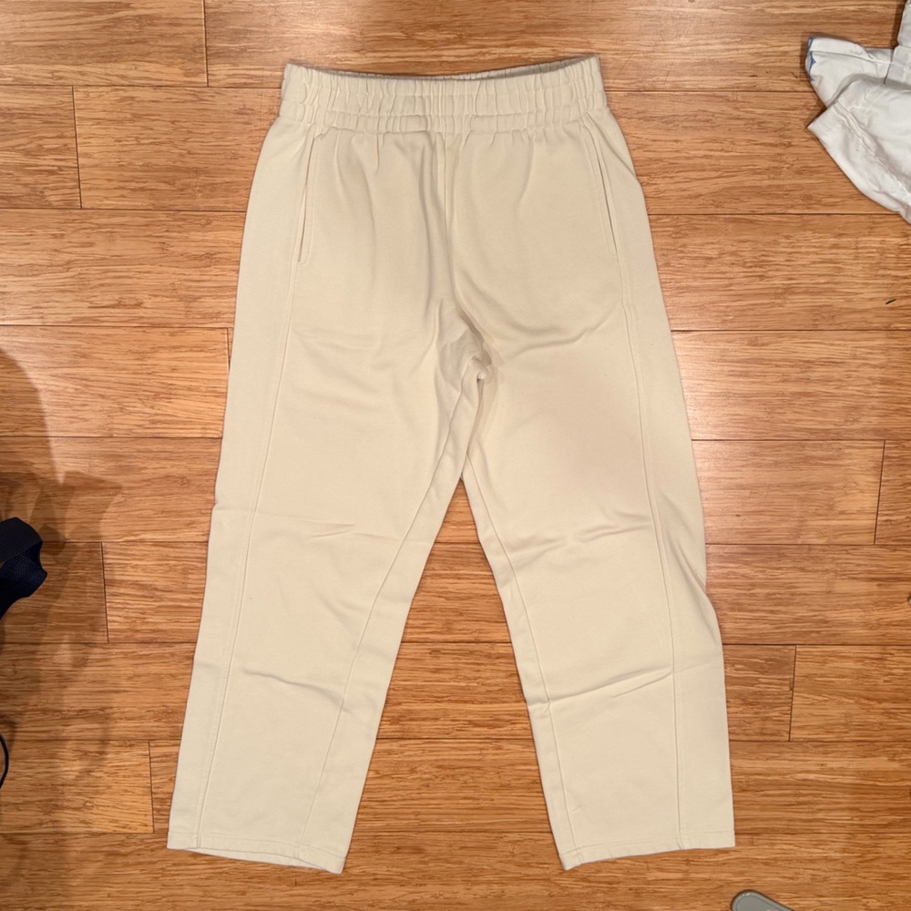 Mango off white sweats / trousers. Small stains